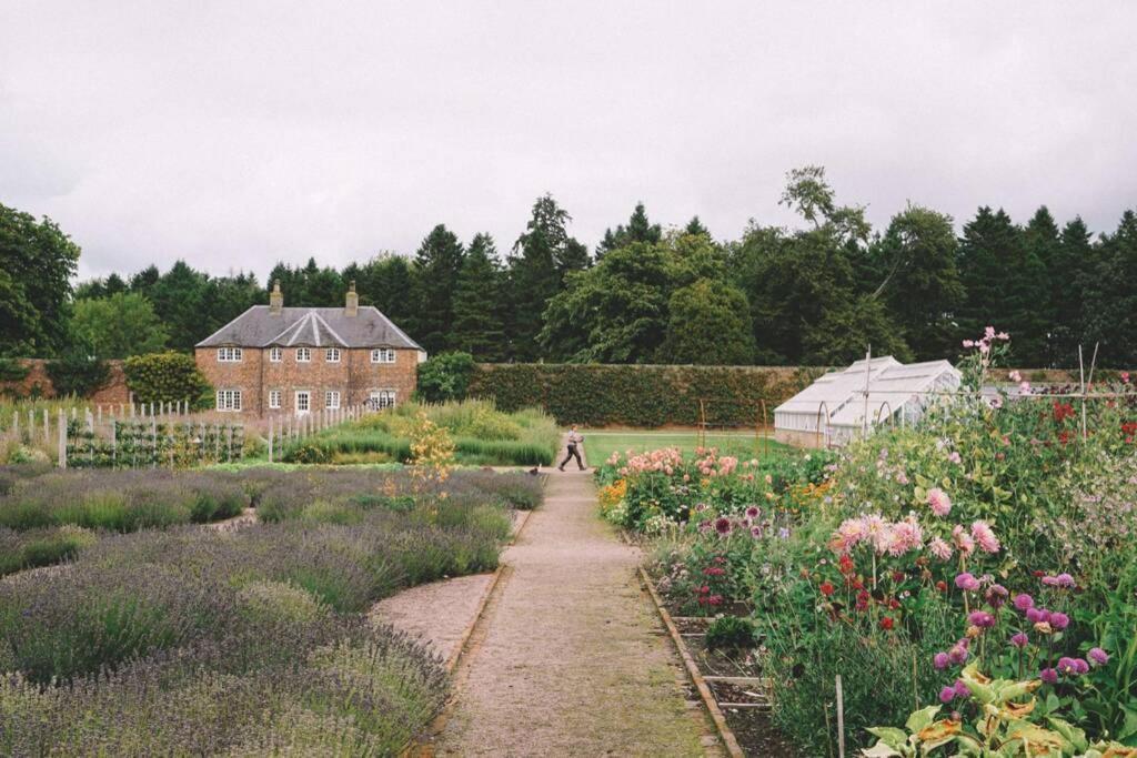Garden Cottage, Fochabers Exterior foto